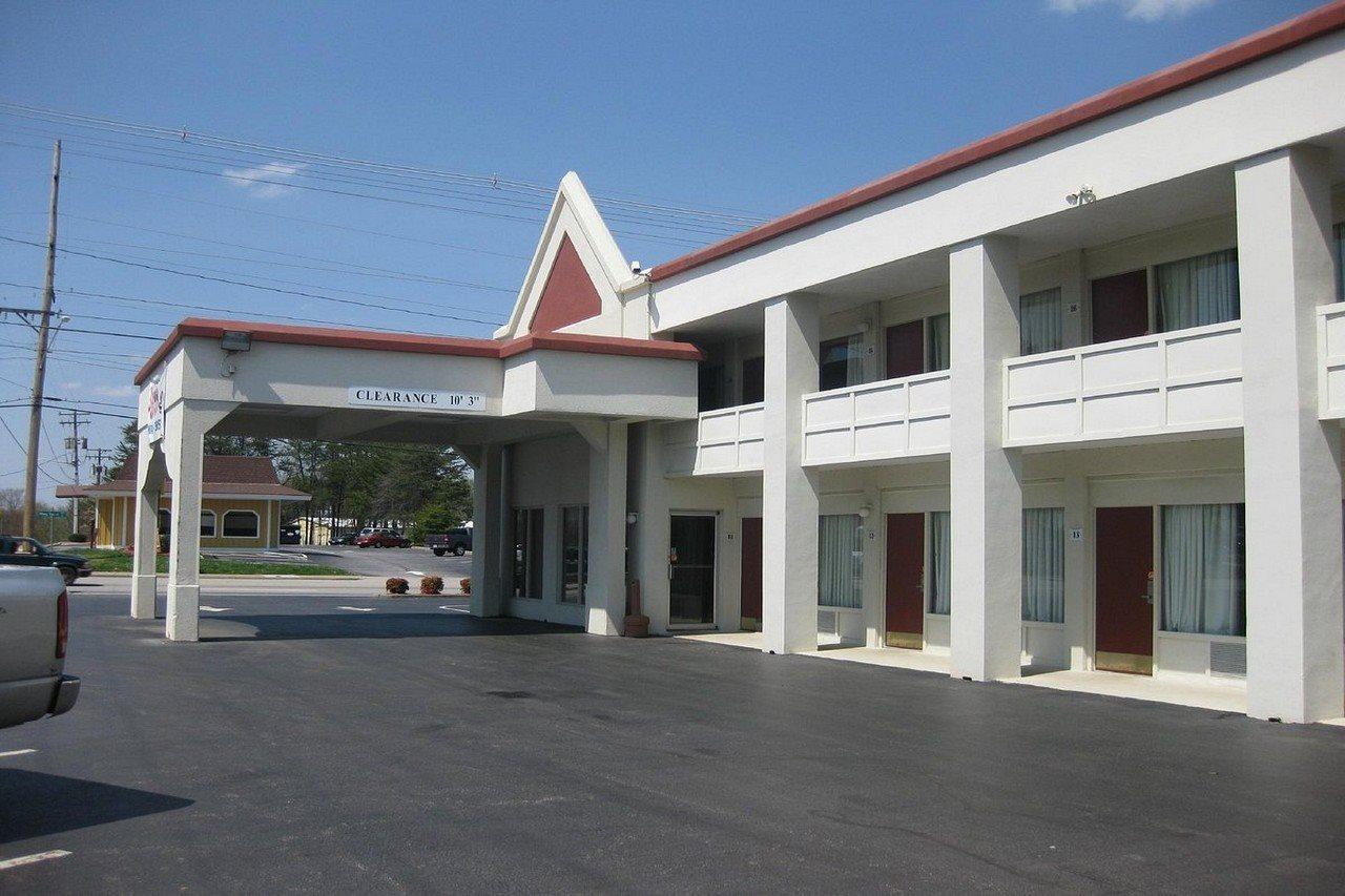 Astoria Hotel Danville North Ngoại thất bức ảnh
