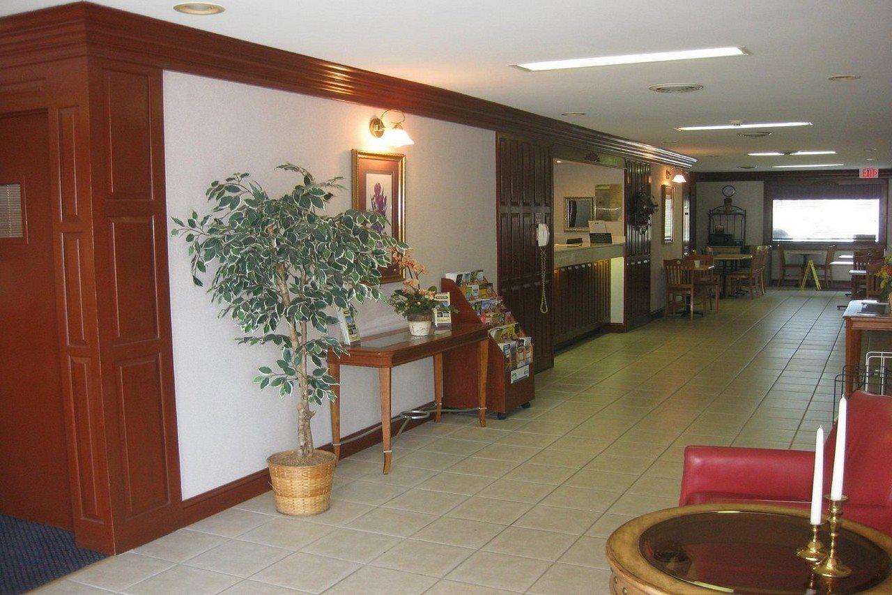 Astoria Hotel Danville North Ngoại thất bức ảnh