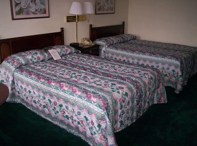 Astoria Hotel Danville North Phòng bức ảnh